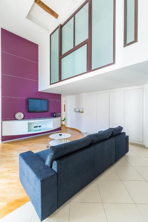 Design & Studio Duplex At National Museum Napels Buitenkant foto